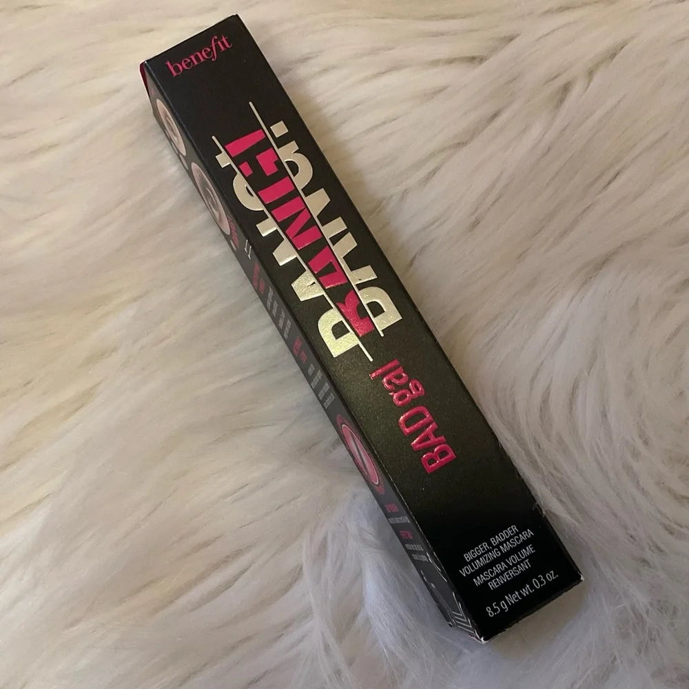 Benefit Cosmetics Bad Gal Bang! Bigger Badder Volumizing Mascara - New in Box